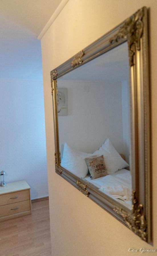 Casa Germana Hotel Lupeni  ภายนอก รูปภาพ